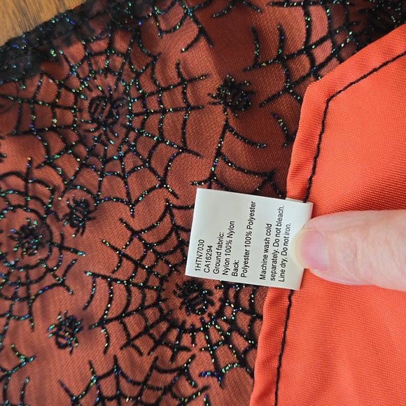 Vintage Hallmark Halloween table runner Spiders Spiderweb Glitter - Picture 6 of 9